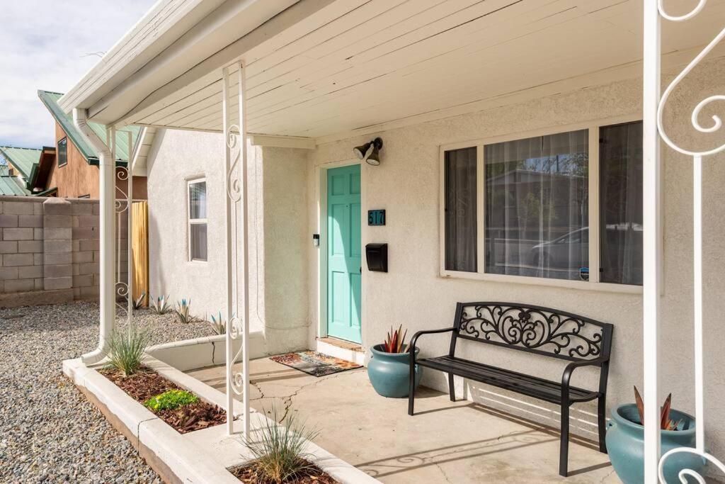 House With Great Beds, Full Kitchen, Fenced Yard Villa Albuquerque Exterior photo